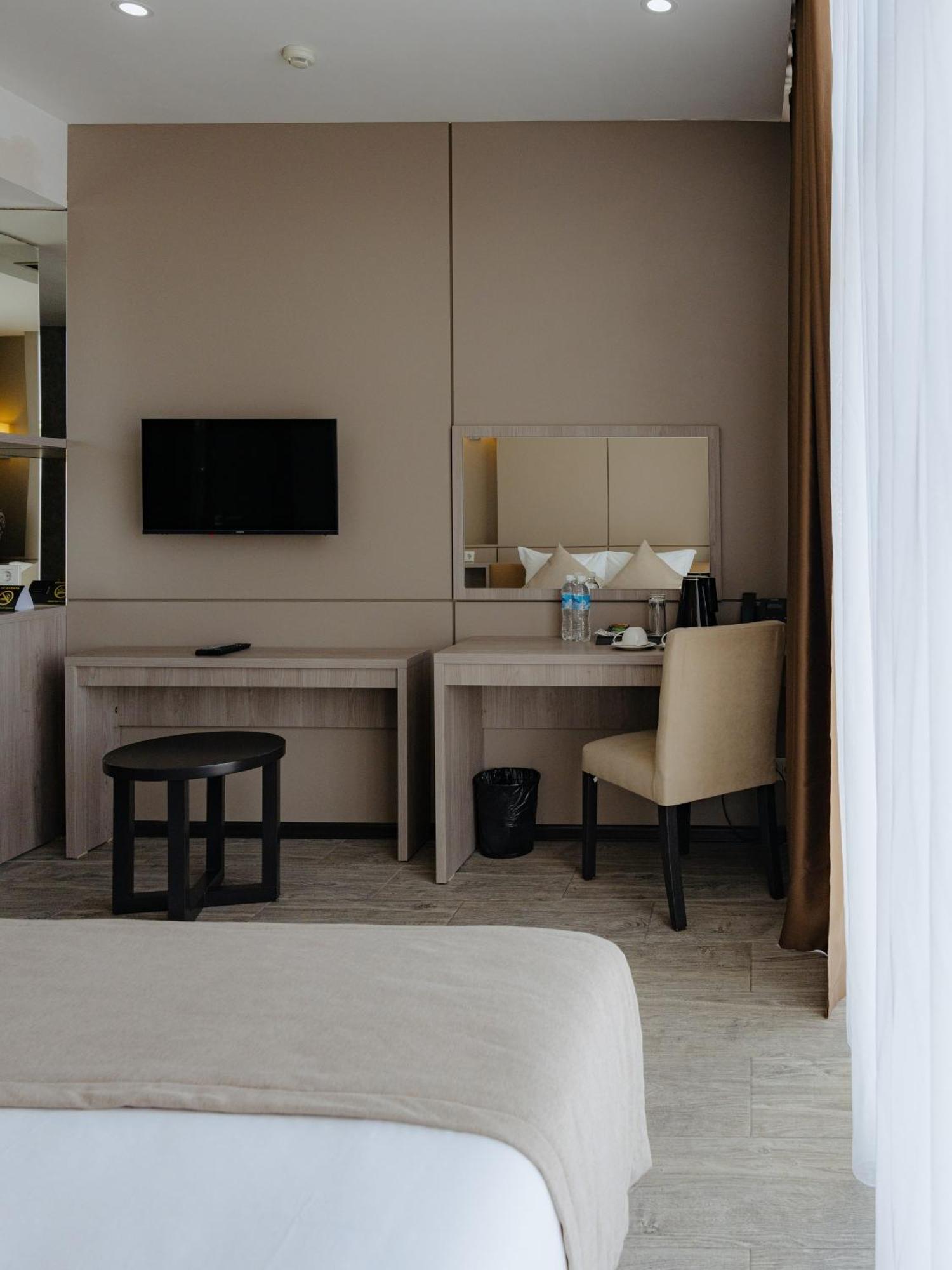 City Stay Bişkek Dış mekan fotoğraf