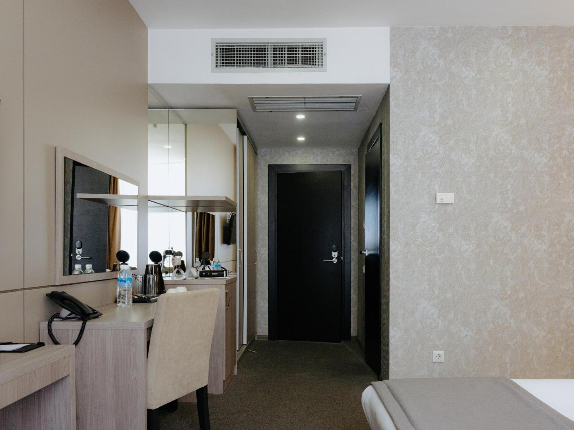 City Stay Bişkek Dış mekan fotoğraf