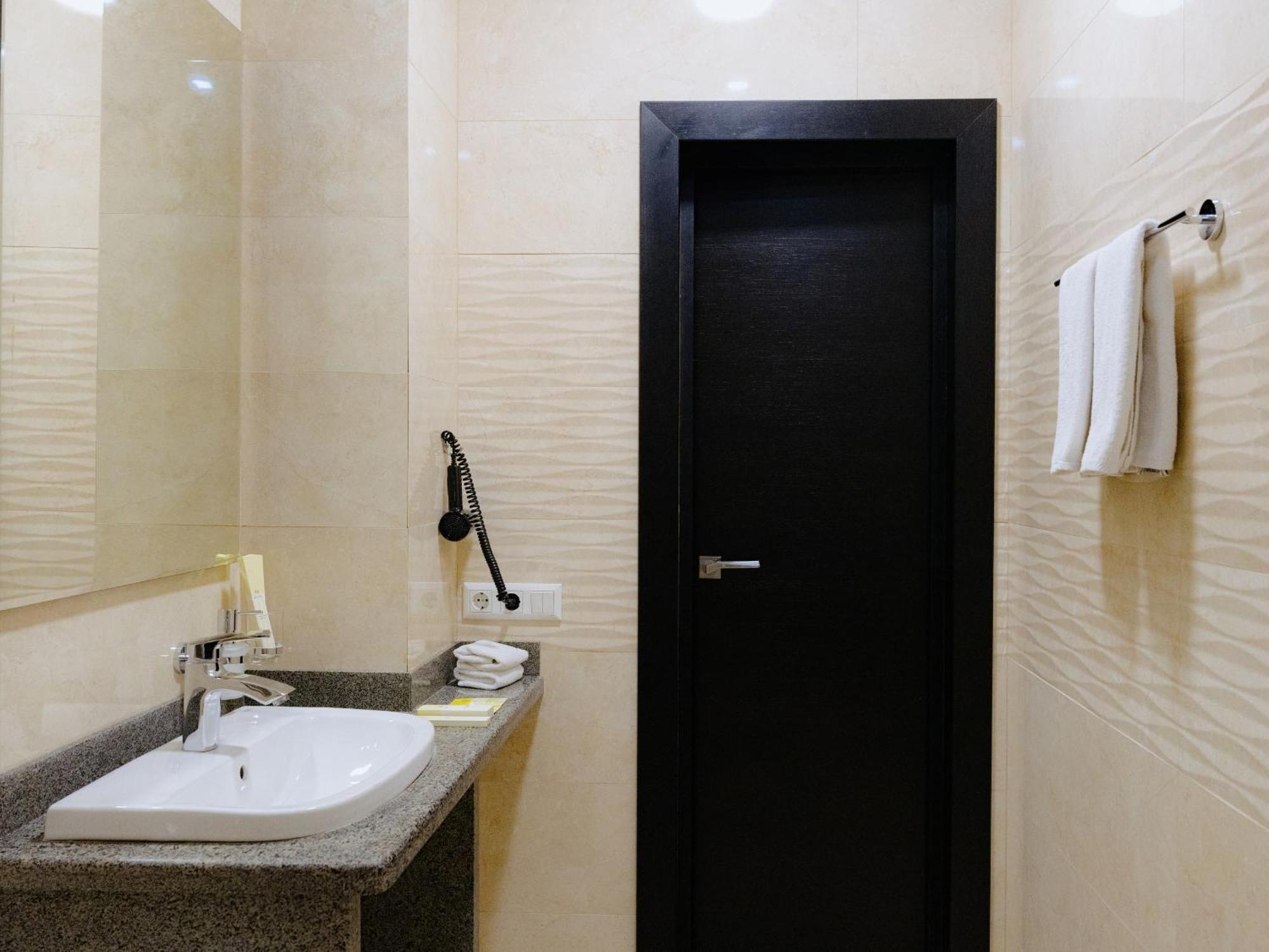 City Stay Bişkek Dış mekan fotoğraf